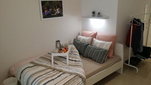 Postel nebo postele na pokoji v ubytování Nafplion Smart Apartment