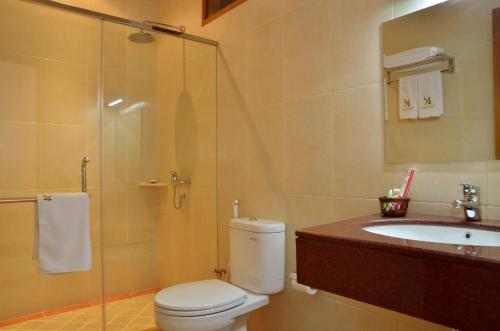 Bilik mandi di Kertanegara Premium Guest House