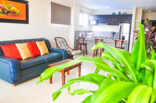 Ruang duduk di Blue Ocean Apartments Chipipe