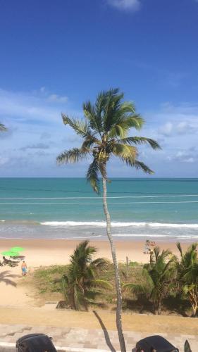 Apartamento de frente ao Mar a 50m do MAG Shopping