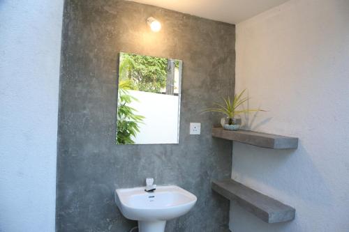 A bathroom at THE CLASSIC-Hostel-apartment-Standard Room