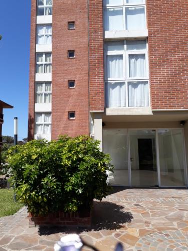 El plano del piso de Familiar Pinar Gesell