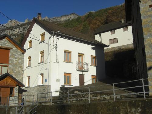 Foto Vivienda Lanzón 1