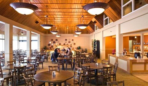 Restoranas ar kita vieta pavalgyti apgyvendinimo įstaigoje Amicalola Falls State Park and Lodge