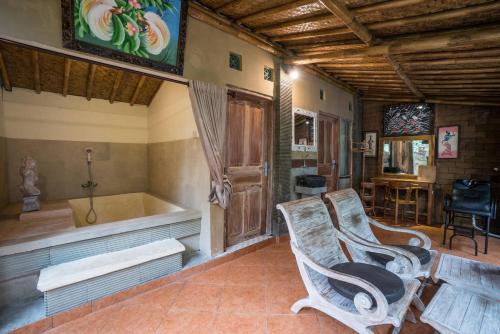 فيلا جيه جيه آند سبا أوبود