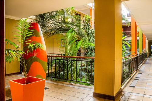 Peermont Mondior Hotelにあるバルコニーまたはテラス