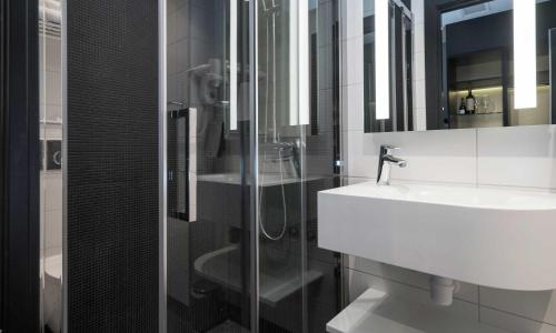 Bilik mandi di Thon Hotel Arendal