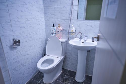 Ванная комната в Seoul Station R Guesthouse