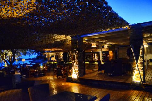 Gallery image of Porto Koundouros Beach and Villas in Koundouros