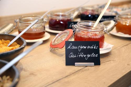 Jídlo v hotelu nebo okolí