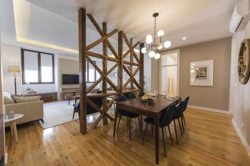 Downtown 2Bedroom Wonder