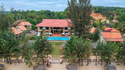 A bird's-eye view of Orchid Boutique Beach Resort