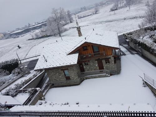 Το B&B Pousada Rio Aosta-servizi di Bed and breakfast τον χειμώνα