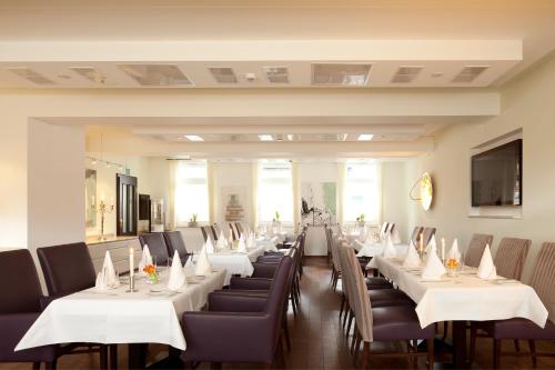 TV a/nebo společenská místnost v ubytování Zu den Drei Linden