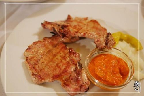 Comida en la casa de huéspedes o alrededores