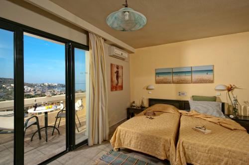 Posteľ alebo postele v izbe v ubytovaní Villiana Holiday Apartments