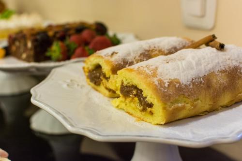 ホテルの敷地内または近くでの食事または食べ物