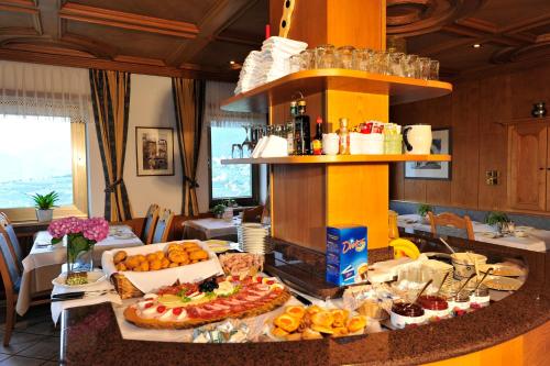 Afbeelding uit fotogalerij van Hotel Rochushof in Schenna