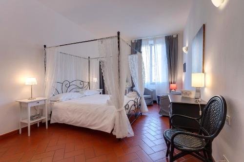 מיטה או מיטות בחדר ב-Appartamenti San Marco Firenze