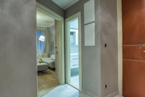Vonios kambarys apgyvendinimo įstaigoje Exclusive 3 Bedroom Top-Notch Flat, GREAT LOCATION