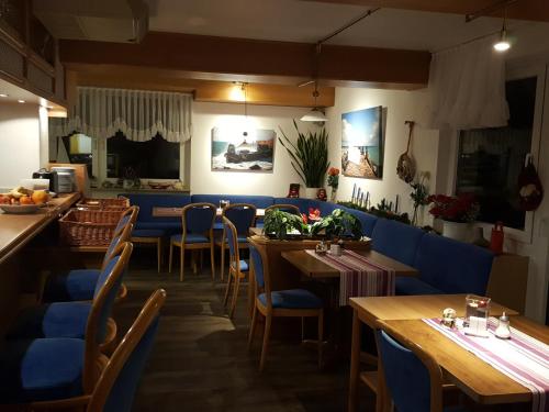 Ruang duduk di Hotel Panorama Garni