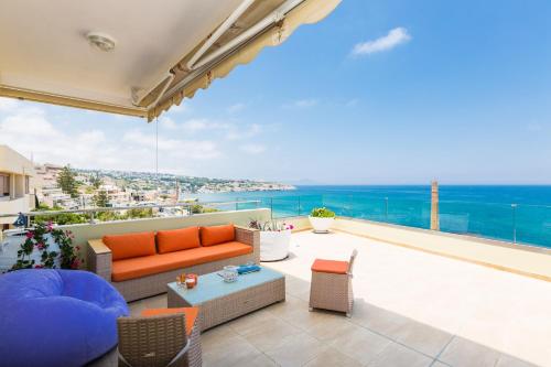 Elytis Panoramic View