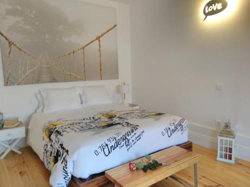 Romantic apartment Oportodowntown, with mezanine