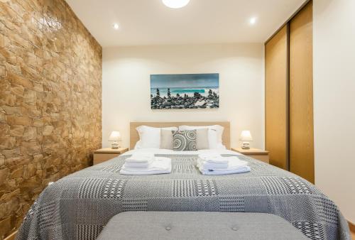 FLH Bairro Alto Stylish Apartment