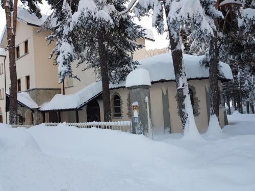 L'établissement Casa San Francesco en hiver