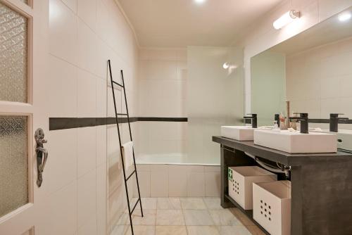 Charming Apartment in Alfama