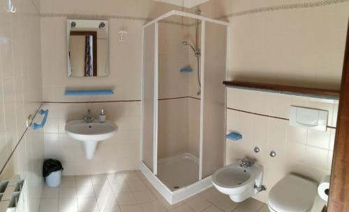 Bathroom sa Al 182