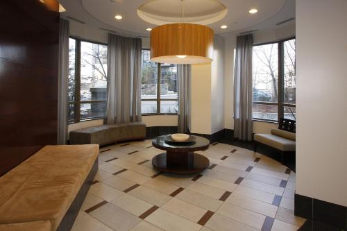 Posezení v ubytování Platinum Suites Furnished Executive Suites