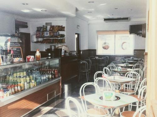 Η κουζίνα ή μικρή κουζίνα στο Huga Home