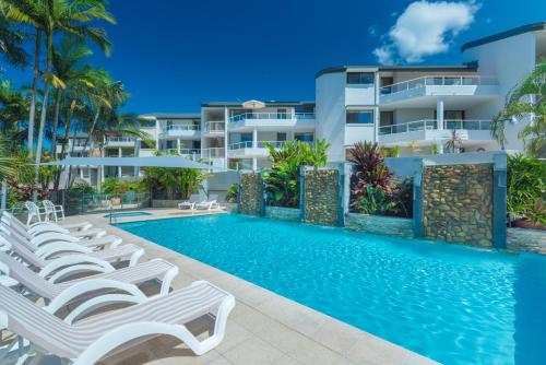 an image of a swimming pool at a resort at Munna Beach Apartments in Noosaville