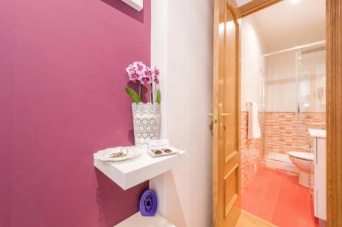Koupelna v ubytování Apartamento en Calle Jardines - Madrid Centro
