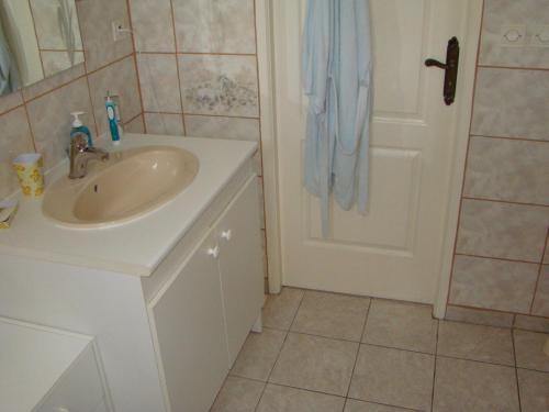 Koupelna v ubytování Chambre chez l'habitant