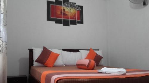Cama o camas de una habitación en The European Gate - Anuradhapura