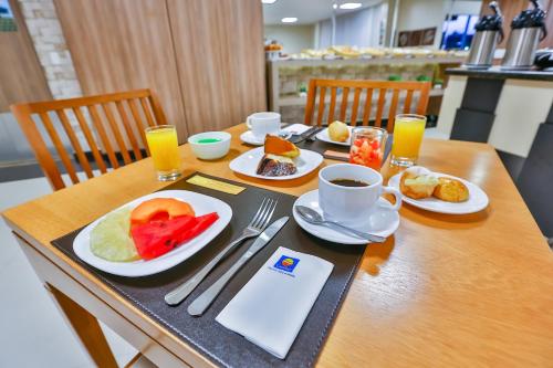 Nourriture dans l'hôtel ou à proximité