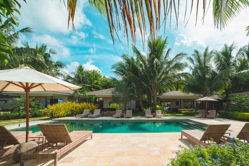 Piscina di Cadlao Resort and Restaurant o nelle vicinanze