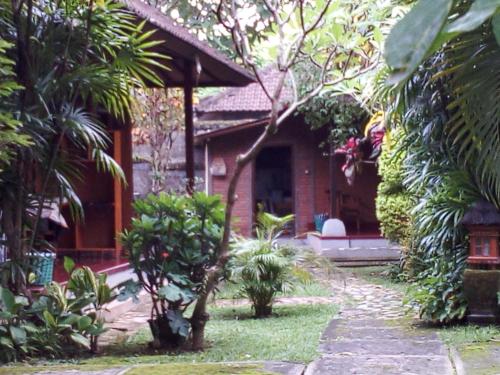 Zahrada ubytování Madra Homestay