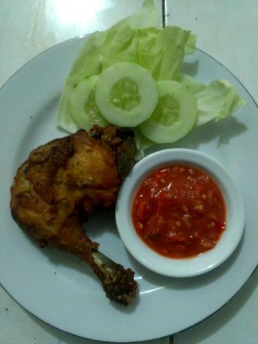 Jídlo v penzionu nebo okolí