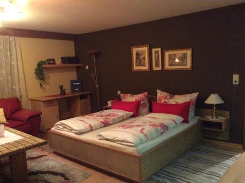 Ένα ή περισσότερα κρεβάτια σε δωμάτιο στο Alpbach Apartments