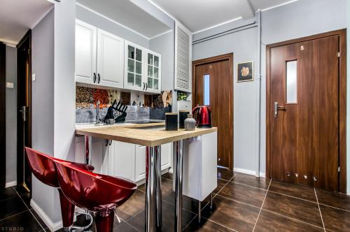Kuchyňa alebo kuchynka v ubytovaní ClickTheFlat Tamka Street Apart Rooms
