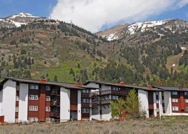 Gallery image of JHRL - Crystal Springs #403, Amazing base location in Teton Village