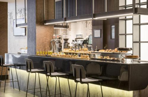 Hotel Ilunion Bilbao, Bilbao – Updated 2022 Prices