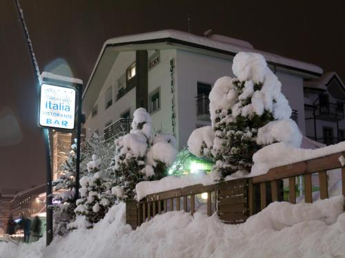 Gallery image of Hotel Italia in Aprica