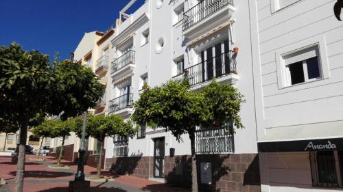 CARABEO (Pza. Clara Campoamor)