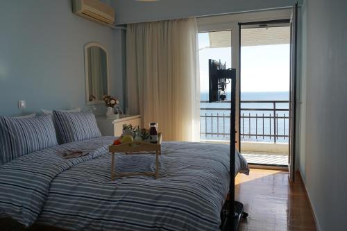 Gallery image of Seaview apartment in Piraeus