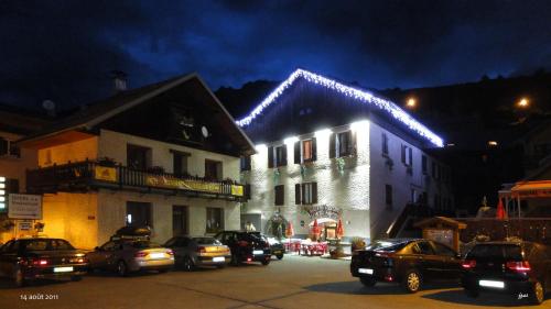 Gallery image of La Vieille Auberge in Vars