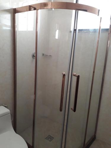 Un baño de Zagwe Hotel